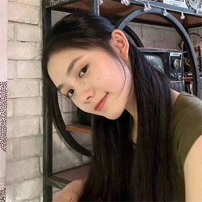 背后有人